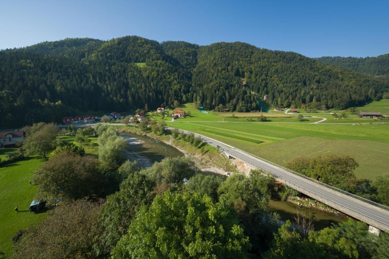 Hotel Planinka Ljubno Exteriör bild